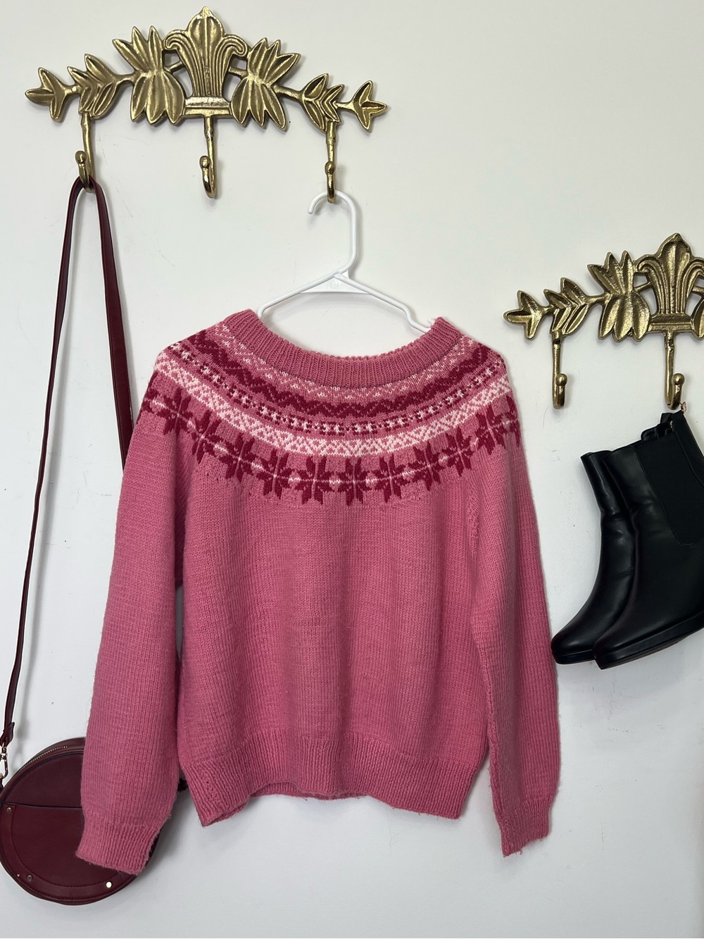 Hand made Nordic style pink
Fair isle sweater L ptp 23” l 24”